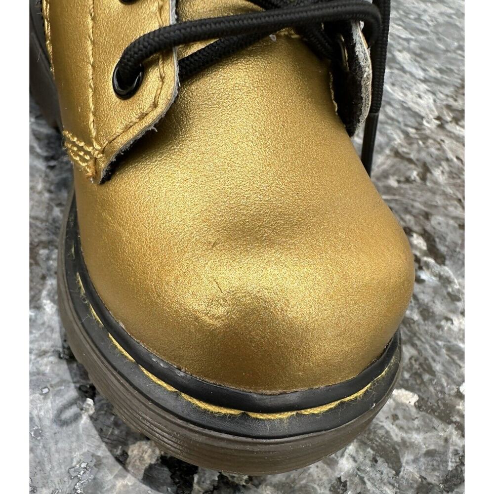 Dr Martens Toddler Girls Size 4 Brooklee B Gold Patent Lace Up Side Zip Boots - Picture 4 of 10